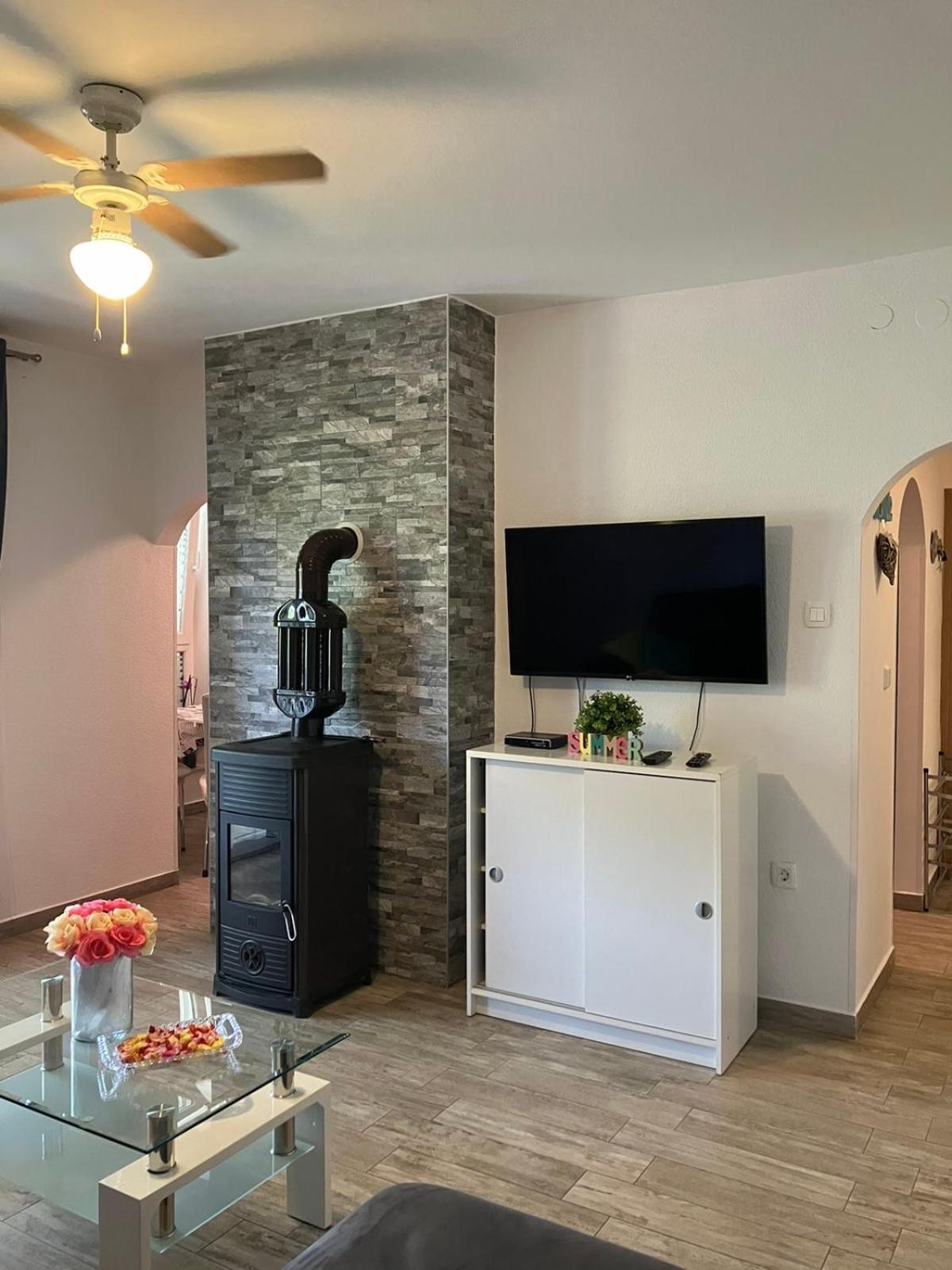 Apartman Natali Върсар Екстериор снимка